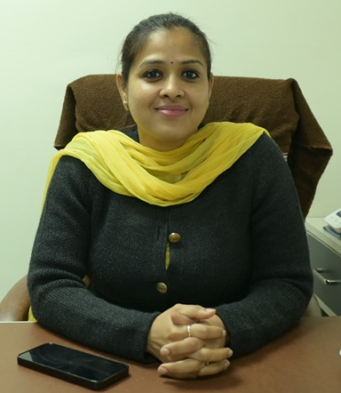Dr Kirti chowdhary